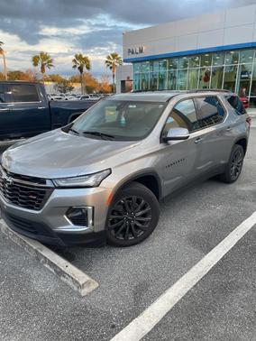 2023 Chevrolet Traverse RS