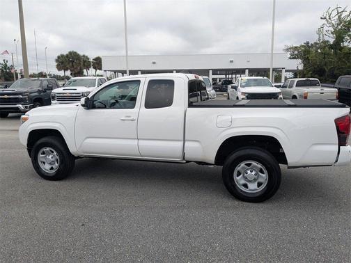 2022 Toyota Tacoma SR