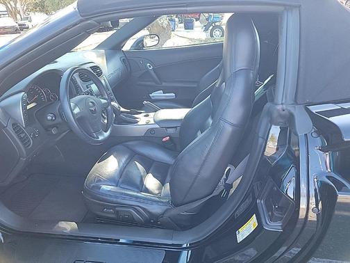2006 Chevrolet Corvette Base