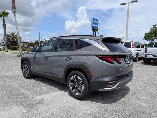 Hampton Gray 2025 Hyundai TUCSON SEL