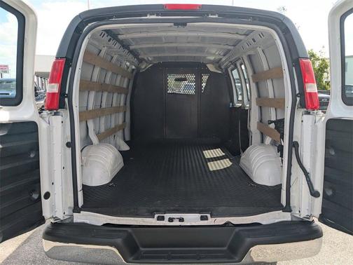 2022 Chevrolet Express 2500 Work Van