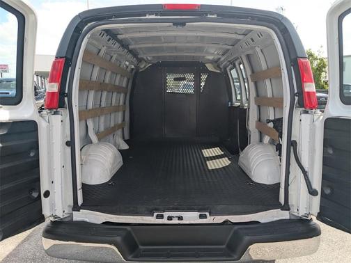 2022 Chevrolet Express 2500 Work Van