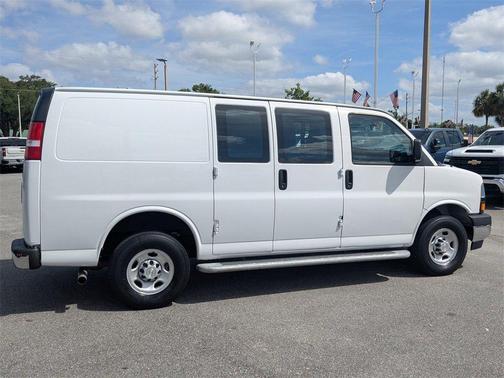 2022 Chevrolet Express 2500 Work Van