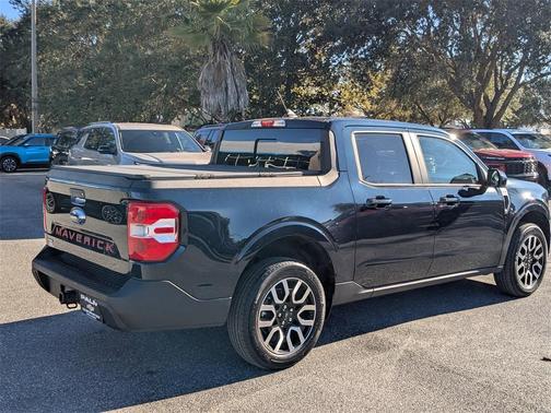 2023 Ford Maverick Lariat
