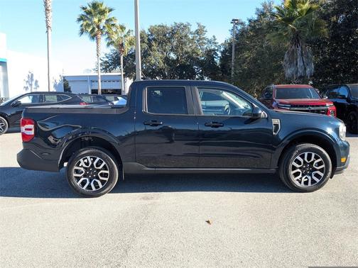 2023 Ford Maverick Lariat