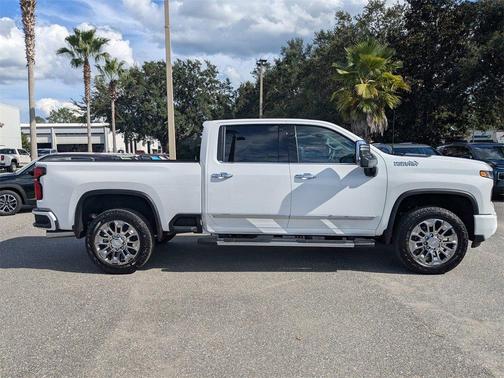 2025 Chevrolet Silverado 2500 High Country