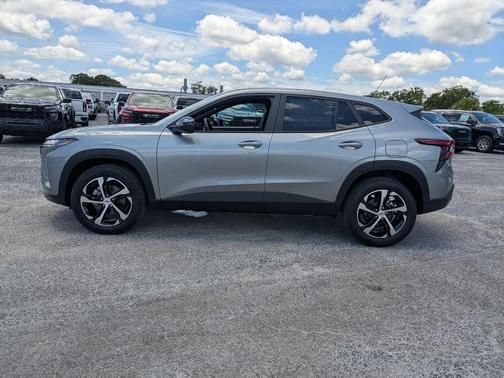 Gray 2026 Chevrolet Trax 1RS