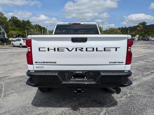 2025 Chevrolet Silverado 2500 Custom