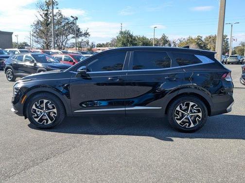 2024 Kia Sportage EX