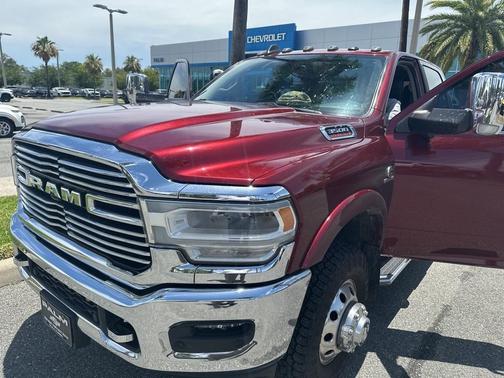 2021 RAM 3500 Laramie