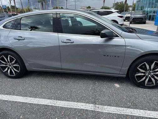 2023 Chevrolet Malibu RS