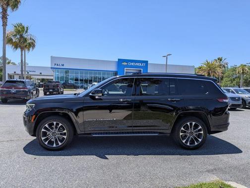 Diamond Black 2021 Jeep Grand Cherokee L Overland
