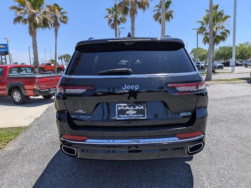 Diamond Black 2021 Jeep Grand Cherokee L Overland