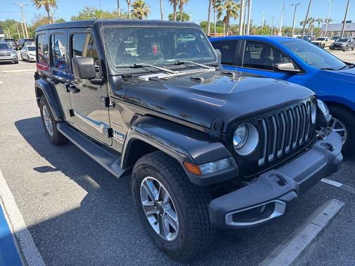 Black Clearcoat 2021 Jeep Wrangler Unlimited Sahara