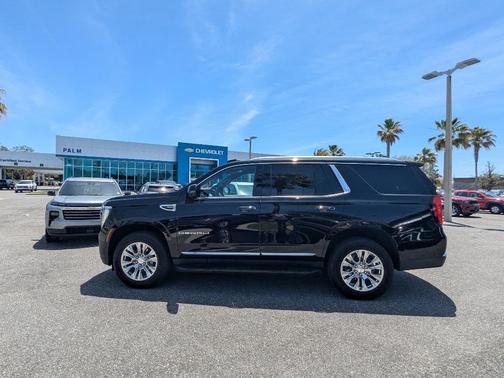 Onyx Black 2025 GMC Yukon Denali