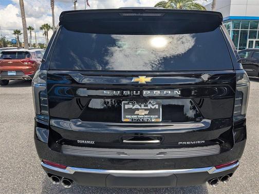 2025 Chevrolet Suburban Premier