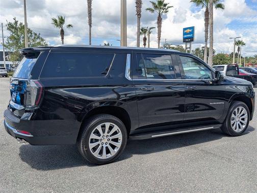 2025 Chevrolet Suburban Premier