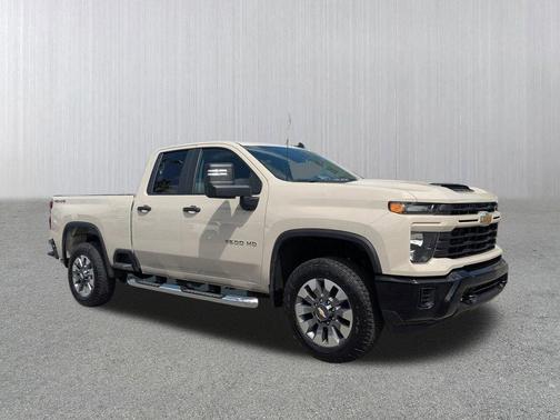 2026 Chevrolet Silverado 2500 Custom