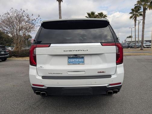 2025 GMC Yukon Denali