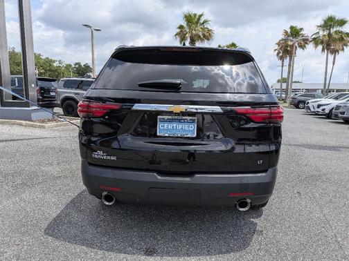 Black Metallic 2023 Chevrolet Traverse LT Cloth