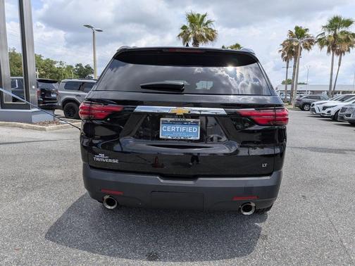 Black Metallic 2023 Chevrolet Traverse LT Cloth