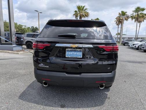 Black Metallic 2023 Chevrolet Traverse LT Cloth