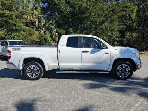 2016 Toyota Tundra SR5