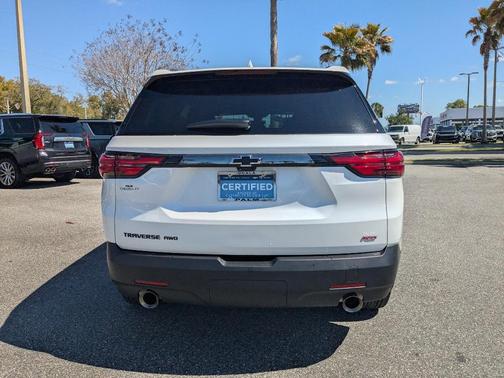 Pearl 2023 Chevrolet Traverse RS