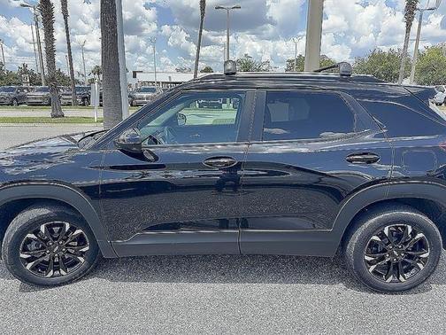 Black Metallic 2023 Chevrolet Trailblazer LT