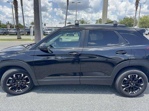 Black Metallic 2023 Chevrolet Trailblazer LT