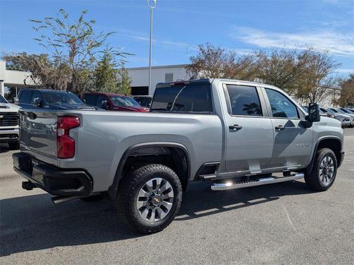 2026 Chevrolet Silverado 2500 Custom
