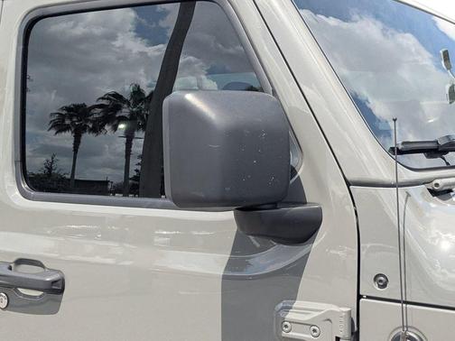 Sting Gray Clearcoat 2022 Jeep Wrangler Unlimited 4xe Rubicon