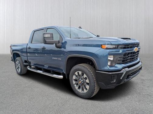 2026 Chevrolet Silverado 2500 Custom