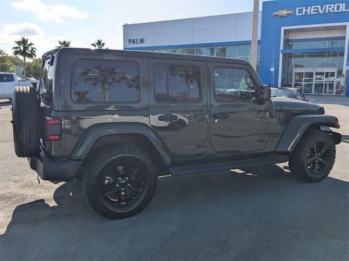 2020 Jeep Wrangler Unlimited Sahara Altitude