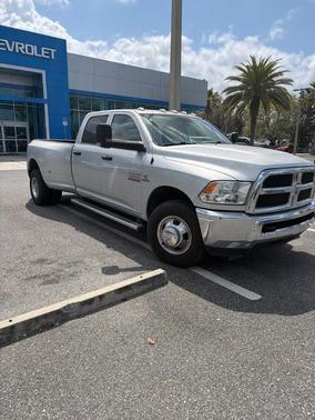 Bright Silver Clearcoat Metallic 2018 RAM 3500 Tradesman