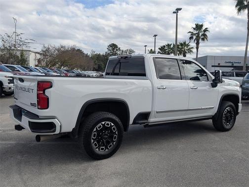 2025 Chevrolet Silverado 2500 High Country
