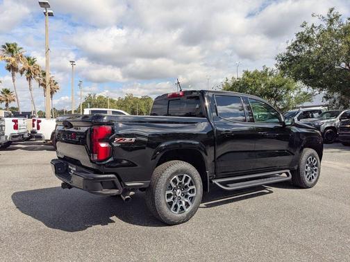 Black 2026 Chevrolet Colorado Z71