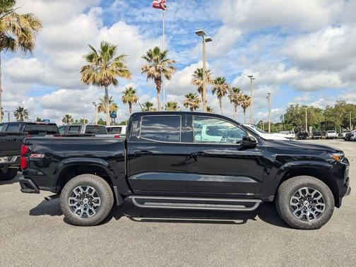 Black 2026 Chevrolet Colorado Z71