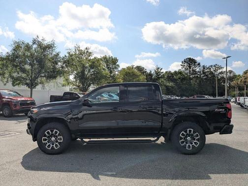 Black 2026 Chevrolet Colorado Z71