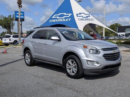 Gray 2017 Chevrolet Equinox LT