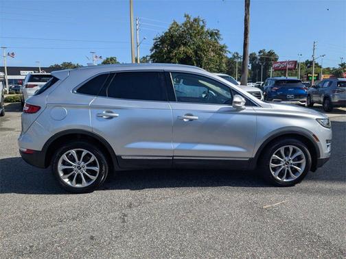 2019 Lincoln MKC Select