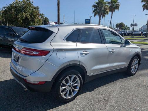 2019 Lincoln MKC Select