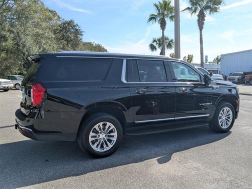 2024 GMC Yukon XL SLT