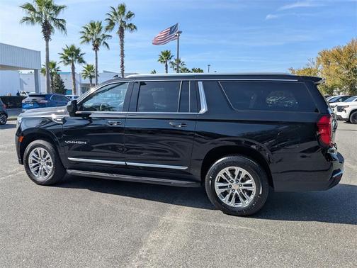 2024 GMC Yukon XL SLT