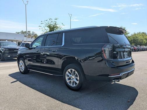 Black 2026 Chevrolet Suburban Premier