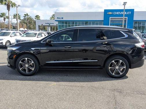2023 Buick Enclave Premium