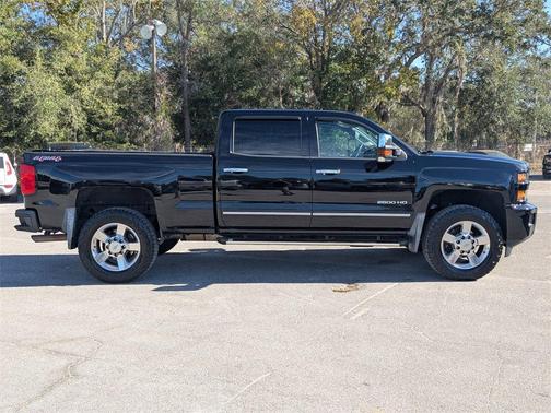 2017 Chevrolet Silverado 2500 LT