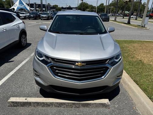 Silver Ice Metallic 2021 Chevrolet Equinox 1LT