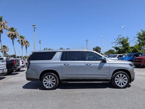 Sterling Gray Metallic 2025 Chevrolet Suburban Premier