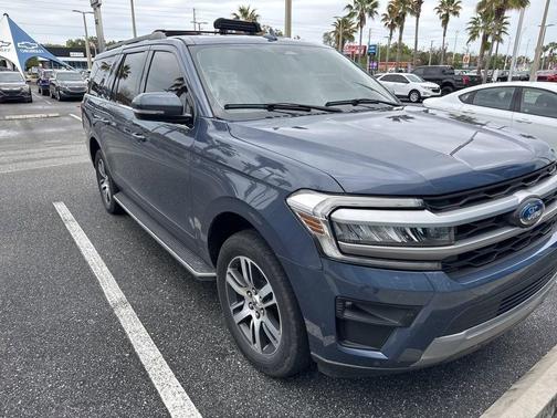 2022 Ford Expedition Max XLT